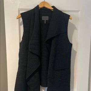 Black Sleeveless Cardigan Vest